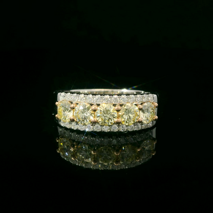 Elegant Diamond Ring