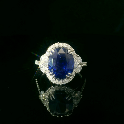18K White Gold Blue Sapphire Ring