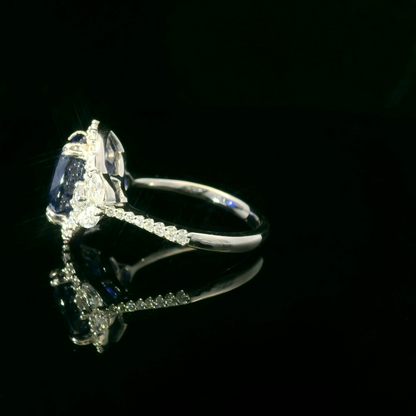 18K White Gold Blue Sapphire Ring