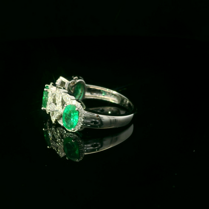 Elegant Emerald Ring
