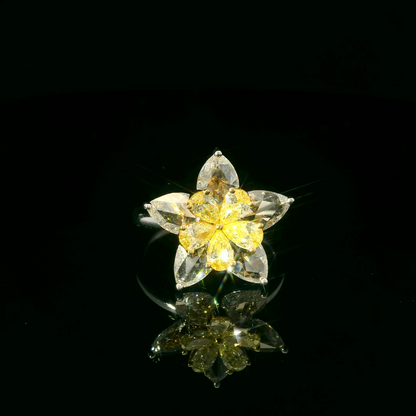 Elegant Floral Diamond Ring