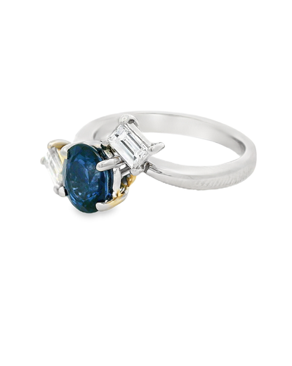 Sapphire Diamond Ring / 藍寶鑽石戒指