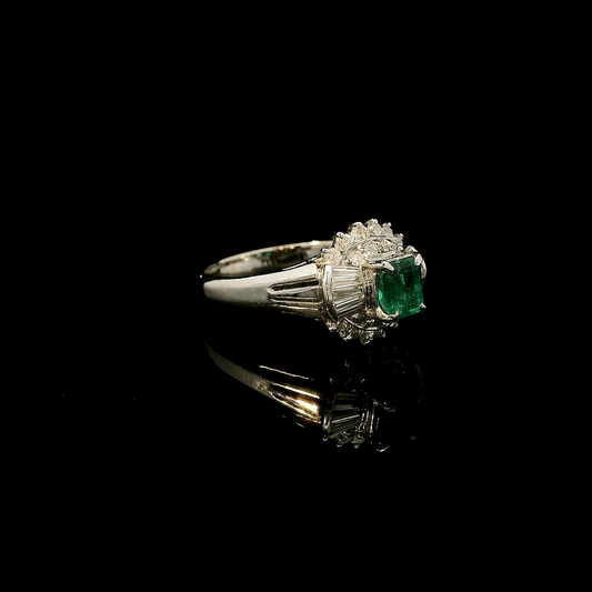 綠寶石戒指 / Emerald Ring