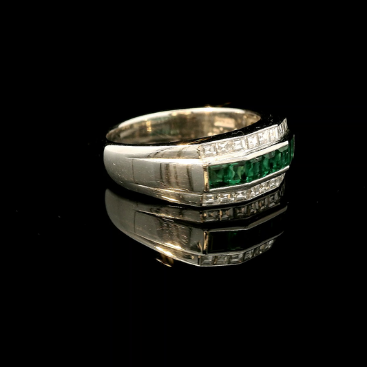 綠寶石戒指 / Emerald Ring