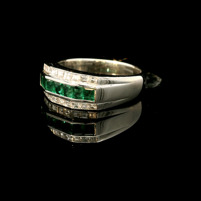 綠寶石戒指 / Emerald Ring