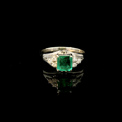 綠寶石戒指 / Emerald Ring