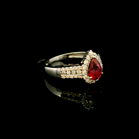 18K金紅寶石戒指 / 18K White Gold Ruby & Diamond Ring