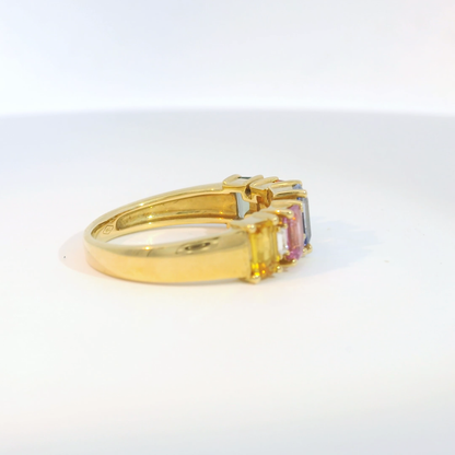 彩色寶石戒指  / Rainbow Sapphire Ring