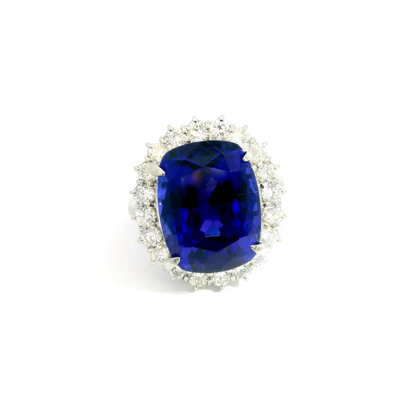 18卡坦桑石鑽石戒指 / 18ct Tanzanite Diamond Ring