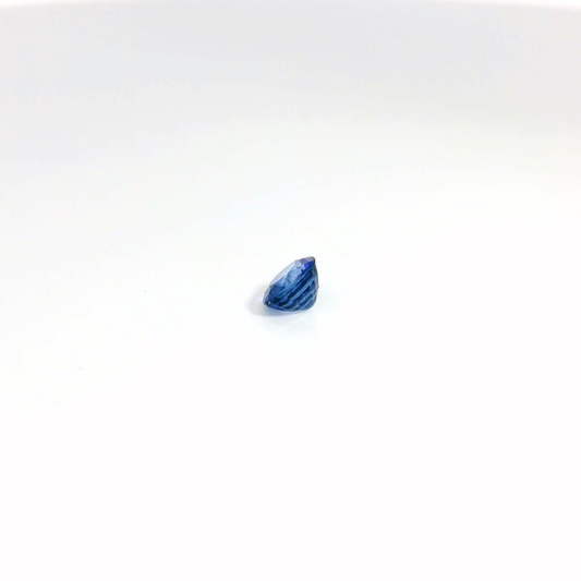 0.64卡藍寶石 / 0.64ct Sapphire