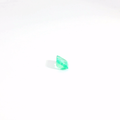 0.77卡綠寶石 / 0.77ct Emerald