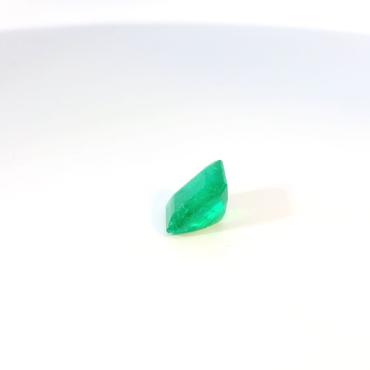 2.81卡綠寶石 / 2.81ct Emerald Gemstone