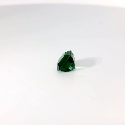 2.405卡藍色碧璽 / 2.405ct Greenish Blue Tourmaline Emerald Cut