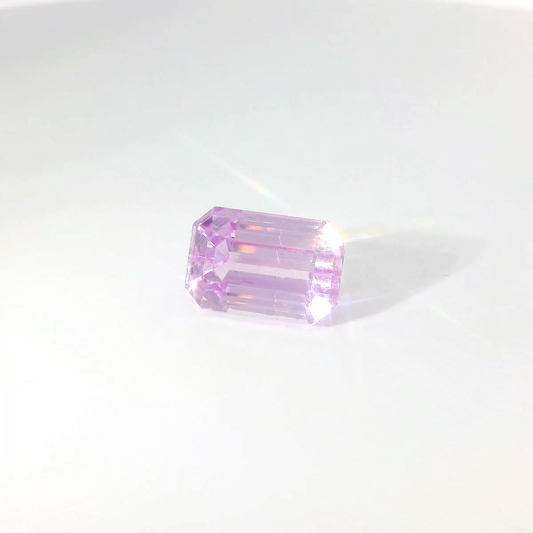 11.425卡紫鋰輝石 / 11.425ct Kunzite Emerald Cut