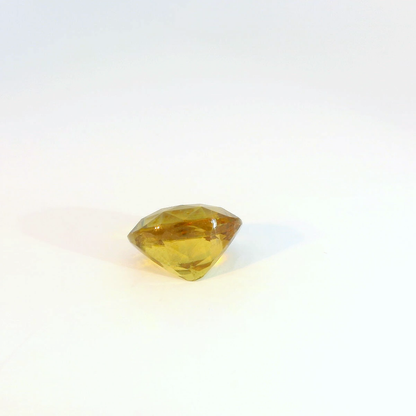 5.93卡巴基斯坦鉻榍石 / 5.93ct CHROME SPHENE Oval Cut