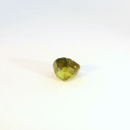 4.61卡巴基斯坦鉻榍石 / 4.61ct CHROME SPHENE Heart Cut 4.61ct