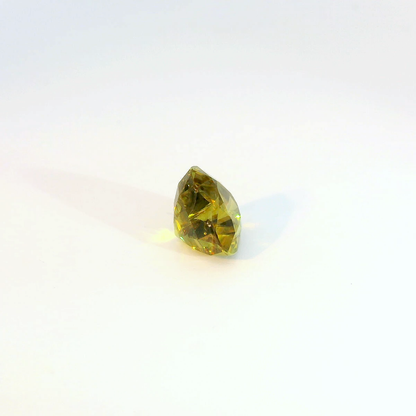 4.61卡巴基斯坦鉻榍石 / 4.61ct CHROME SPHENE Heart Cut 4.61ct