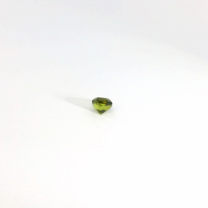 0.653卡巴基斯坦鉻榍石 / 0.653ct CHROME SPHENE Emerald Cut