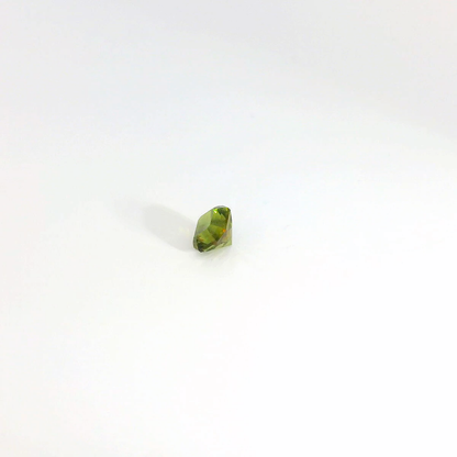 0.81卡巴基斯坦鉻榍石 / 0.81ct CHROME SPHENE Emerald Cut