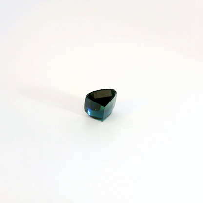 2.951卡阿富汗湖水藍碧璽 / BLUE TOURMALINE Cushion Cut 2.951CT