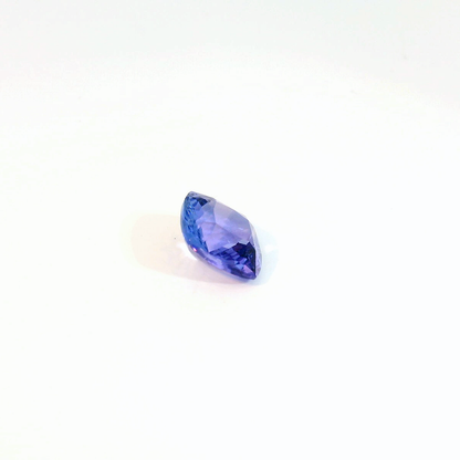 5.14卡墊型藍紫色坦桑石 / 5.14ct Tanzianite Cushion-cut