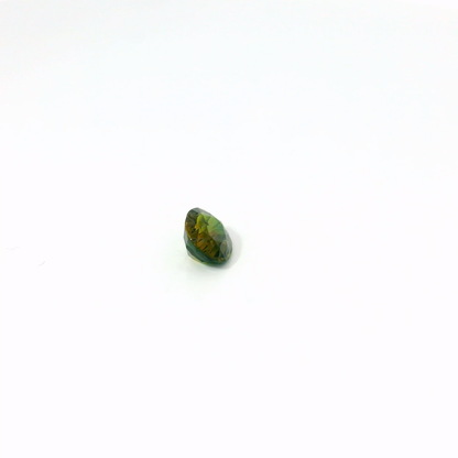 1.872卡金綠藍寶石 / 1.872ct GREEN SAPPHIRE Oval Cut