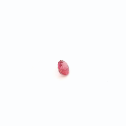 1.084卡粉紅碧璽 / 1.084ct PINK TOURMALINE Oval Cut