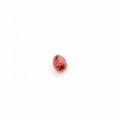1.853卡粉紅碧璽 / 1.853ct PINK TOURMALINE Oval Cut
