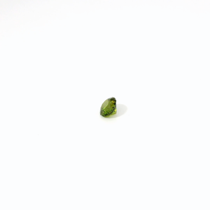0.69卡巴基斯坦鉻榍石 / 0.69ct CHROME SPHENE Round Cut