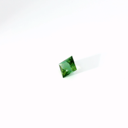 1.967卡綠色碧璽 / 1.967ct GREEN TOURMALINE Princess Cut