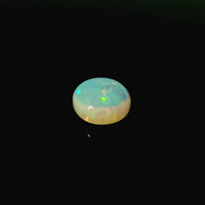 10.23卡蛋白石 / 10.23ct OPAL Round Cut
