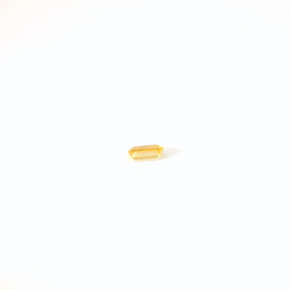 0.79卡帝王托帕石 / 0.79ct IMPERIAL TOPAZ Emerald Cut Gold