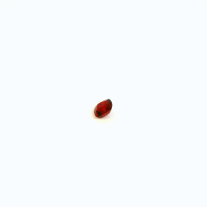 0.641卡紅尖晶石 / 0.641ct RED SPINEL Cushion cut Burma No Heat