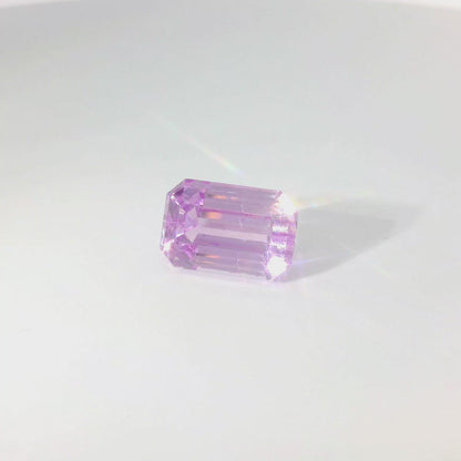 11.425卡紫鋰輝石 / 11.425ct Kunzite Emerald Cut