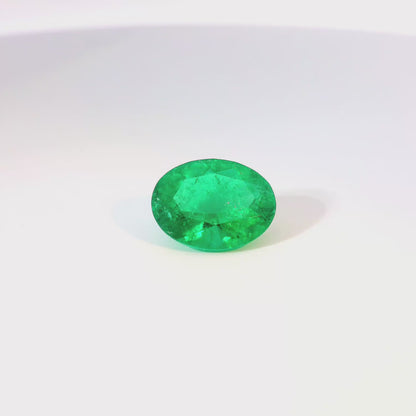 5.34卡綠寶石 / 5.34ct Green Emerald Gemstone