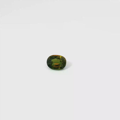 1.872卡金綠藍寶石 / 1.872ct GREEN SAPPHIRE Oval Cut
