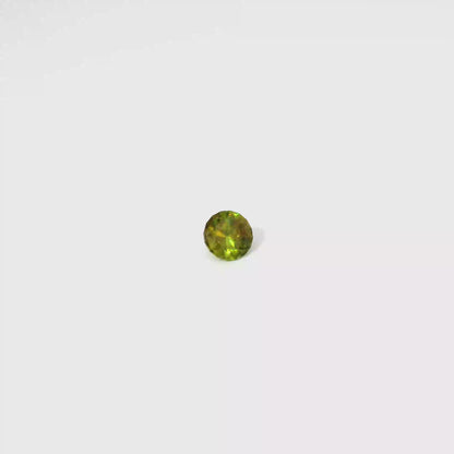 0.64卡巴基斯坦鉻榍石 / 0.64ct CHROME SPHENE Round Cut
