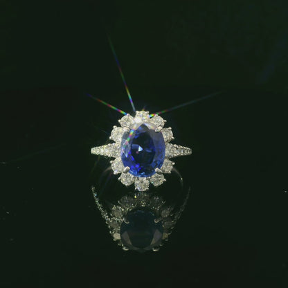 Platinum Sapphire Diamond Ring / 鉑金藍寶鑽石戒指