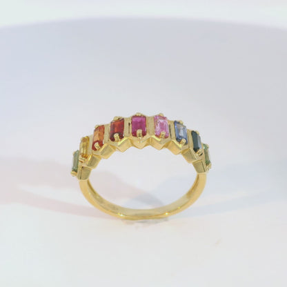 彩色寶石戒指  / Rainbow Sapphire Ring