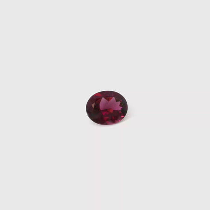 3.958卡玫瑰石榴石 / 3.958ct RHODORITE GARNET Oval Cut