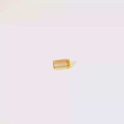 0.955卡帝王托帕石 / 0.955ct IMPERIAL TOPAZ Emerald Cut Gold