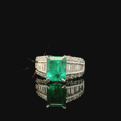 綠寶石戒指 / Emerald Ring