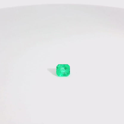 0.85卡綠寶石 / 0.85ct Emerald