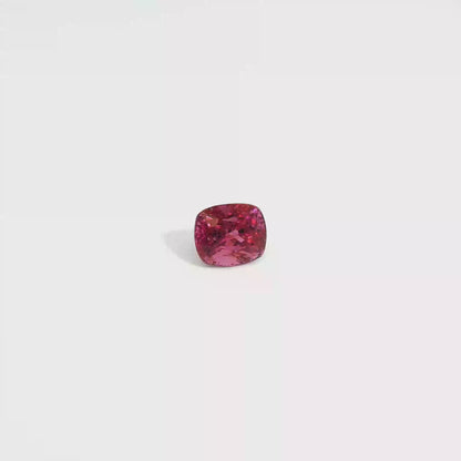 3.16卡粉紅尖晶石 / 3.16ct PINK SPINEL Cushion Cut Burma No Heat