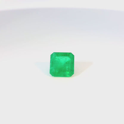2.81卡綠寶石 / 2.81ct Emerald Gemstone