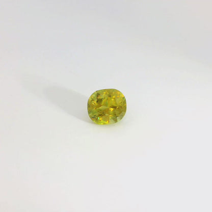 3.95卡巴基斯坦鉻榍石 / 3.95ct CHROME SPHENE Cushion Cut