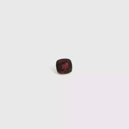 1.18卡紅尖晶石 / 1.18ct RED SPINEL Cushion cut Burma No Heat