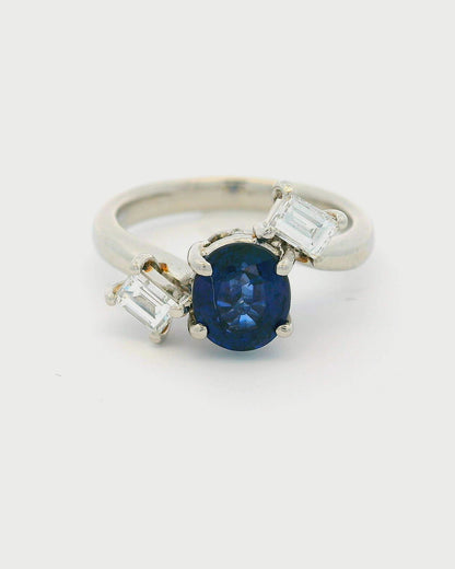 Sapphire Diamond Ring / 藍寶鑽石戒指